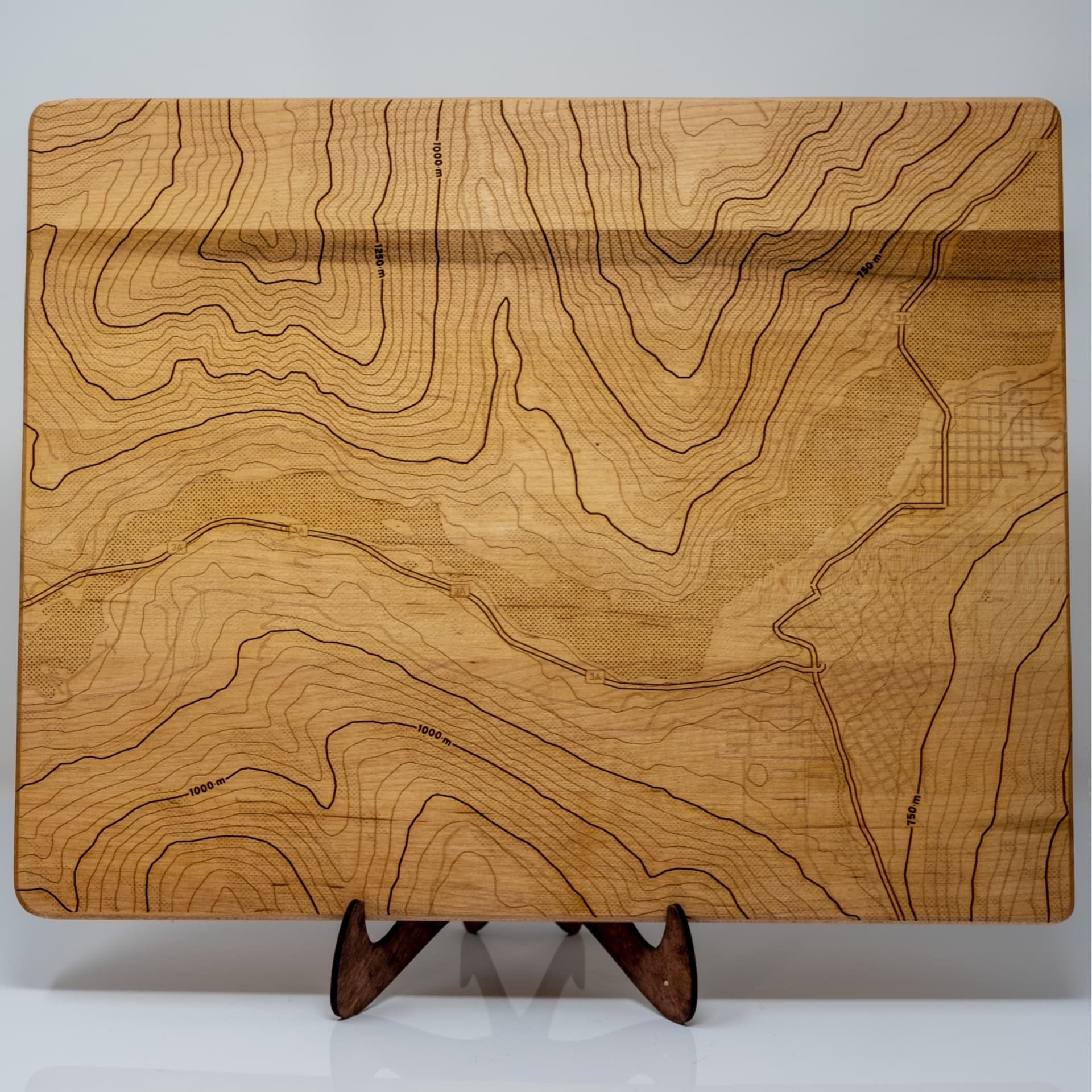 Nelson Topo Cutting Board - no labels
